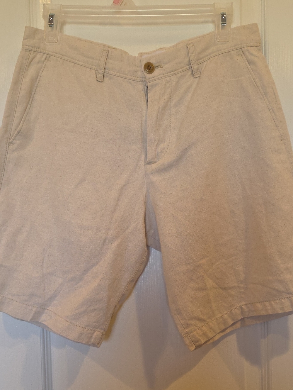 GAP Flat Front Chino Shorts - Cream Beige, 10" Inseam, Size 29